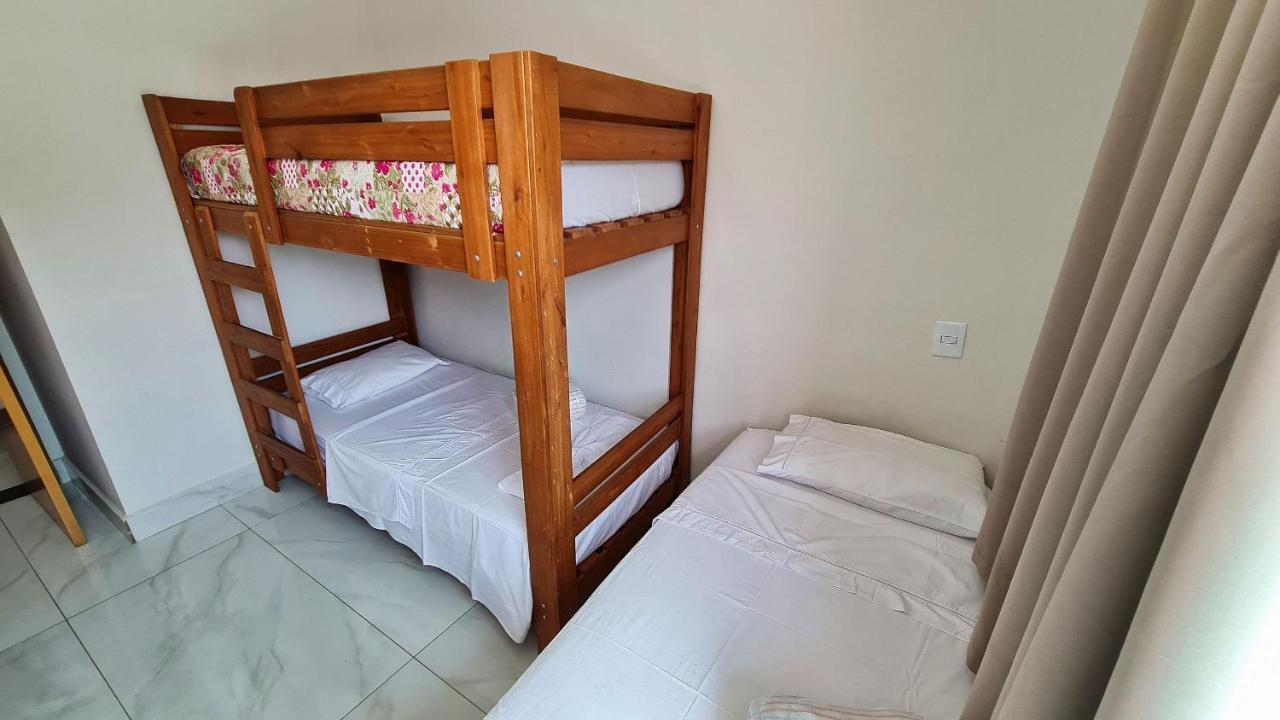Casa Confortavel E Segura Na Regiao Da Pampulha 贝洛哈里桑塔 外观 照片