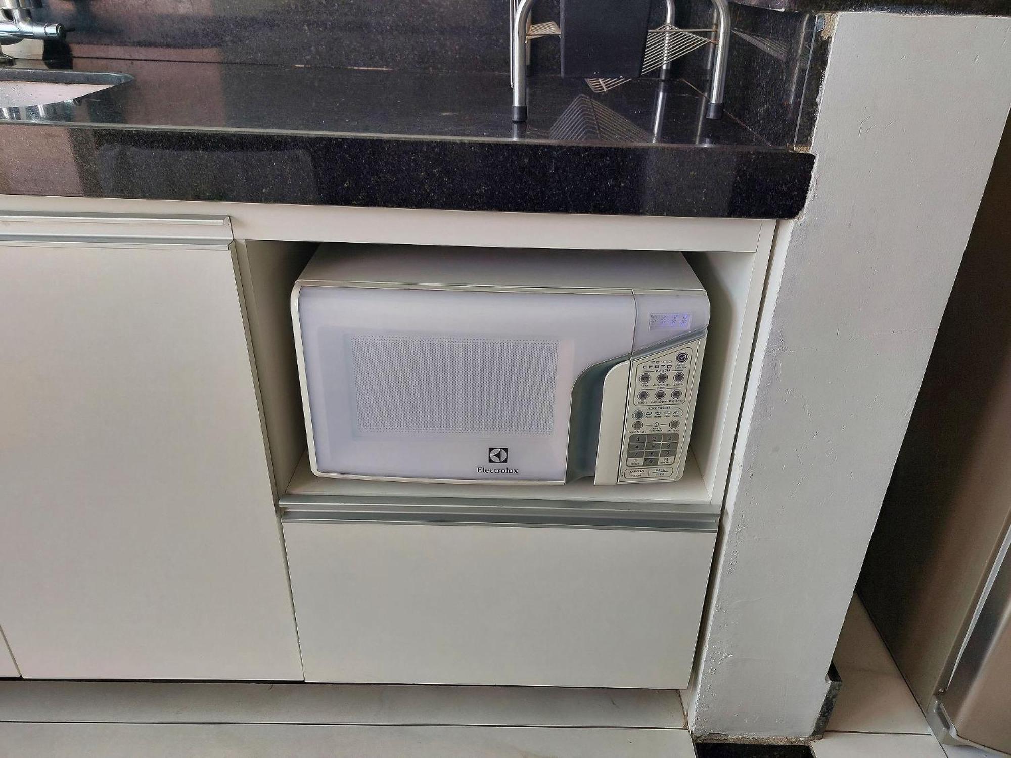 Casa Confortavel E Segura Na Regiao Da Pampulha 贝洛哈里桑塔 外观 照片