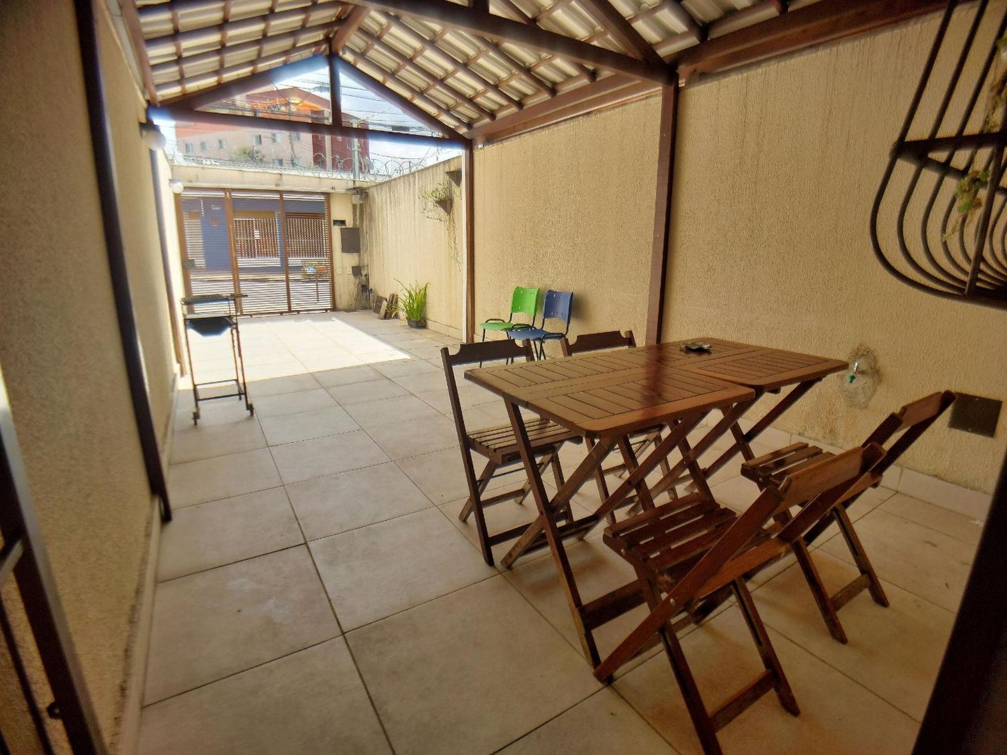 Casa Confortavel E Segura Na Regiao Da Pampulha 贝洛哈里桑塔 外观 照片